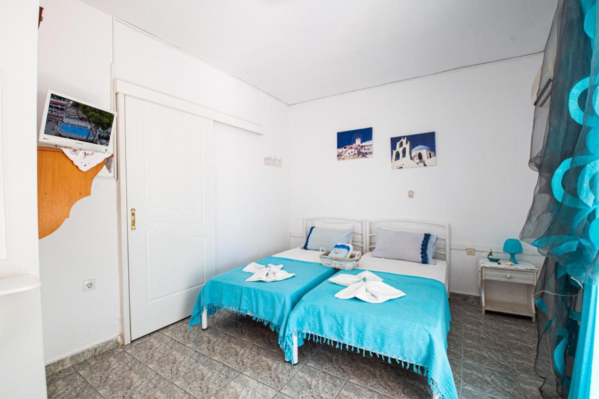 Lions Apartments Poros Town Exteriör bild